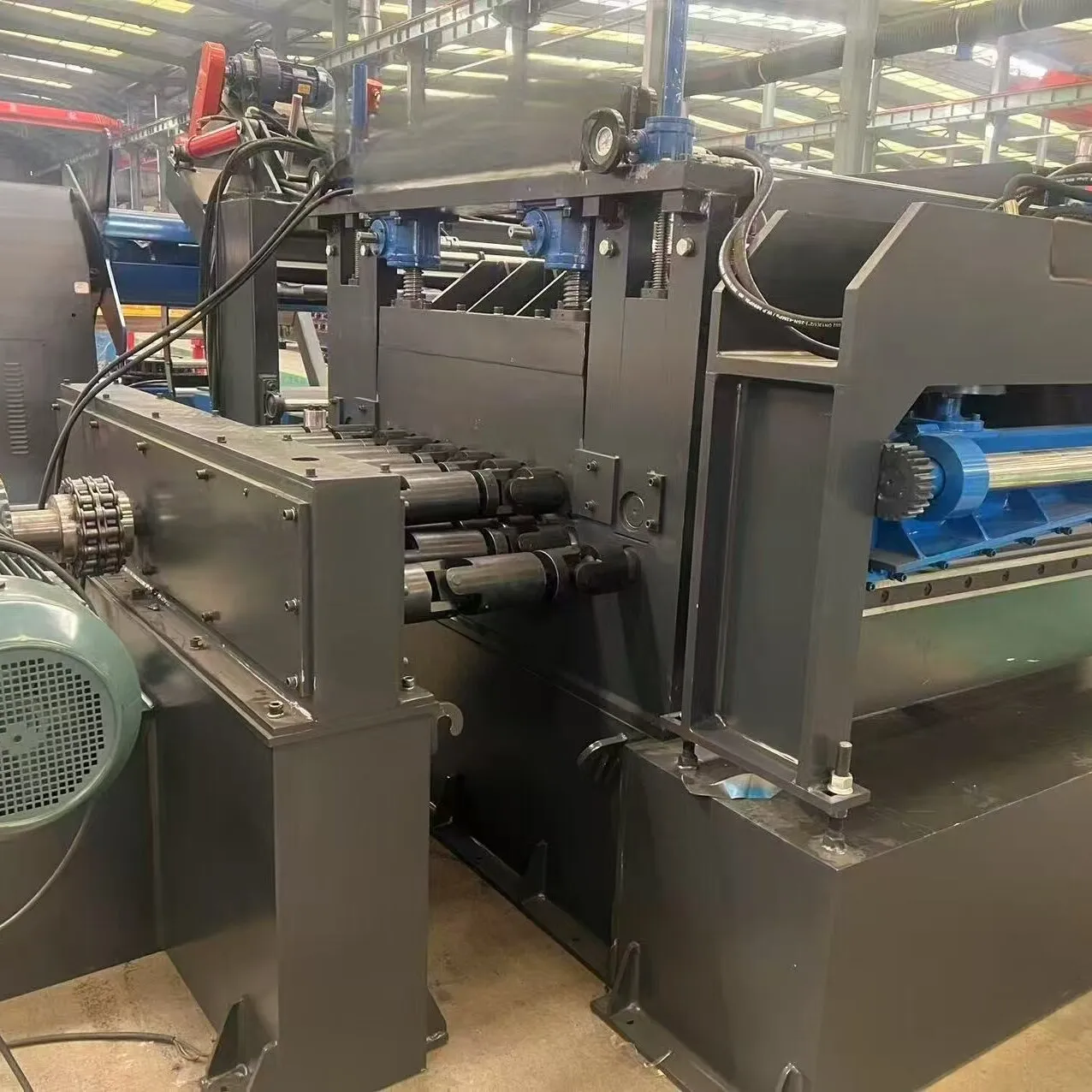 6.35*1219mm Quadruple Leveling And Cutting Machine