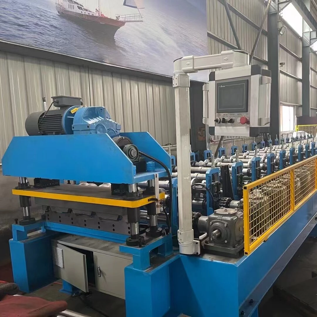 Roof Sheet Roll Forming Machine With Gear Box