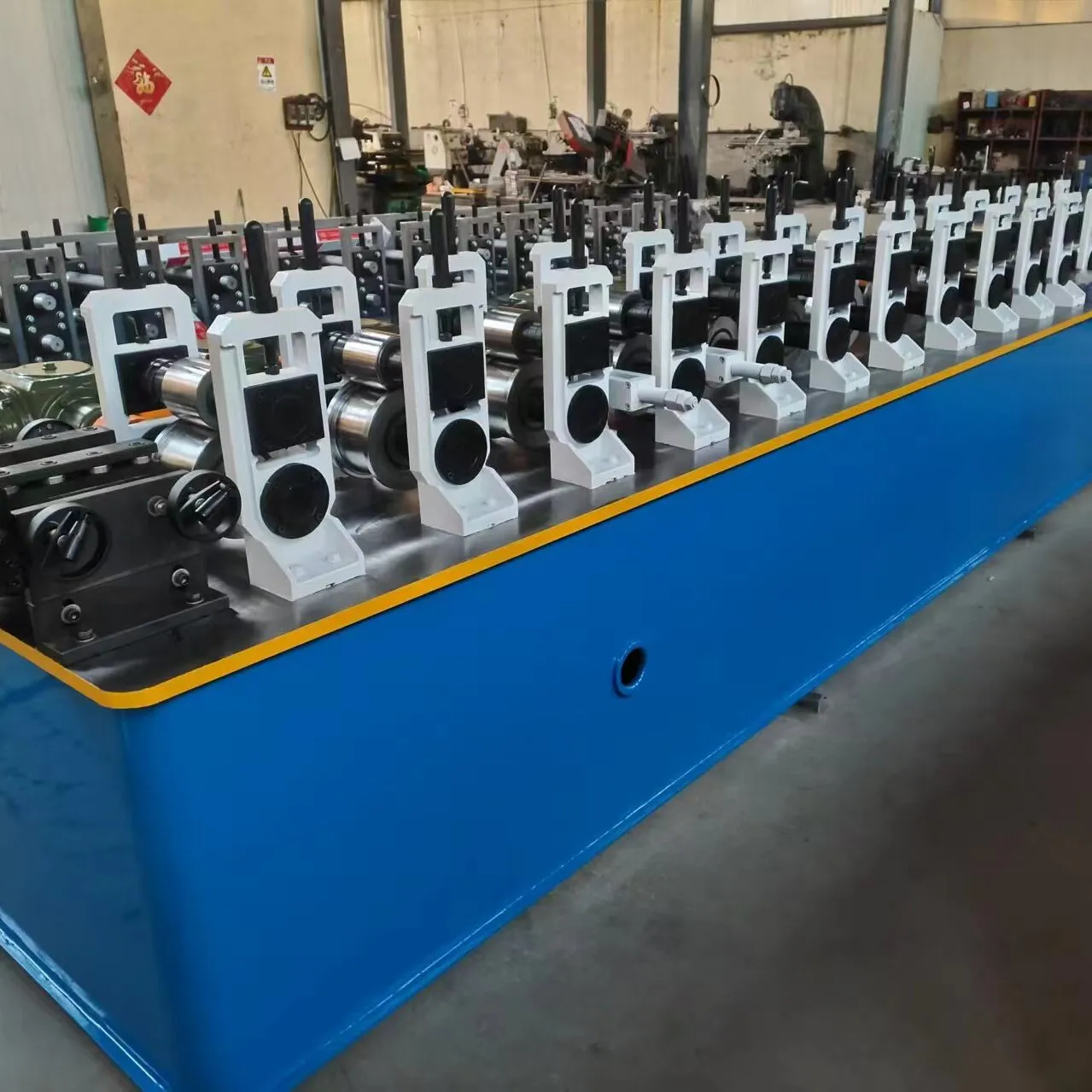 Furring Or Omega Light Keel Roll Forming Machine