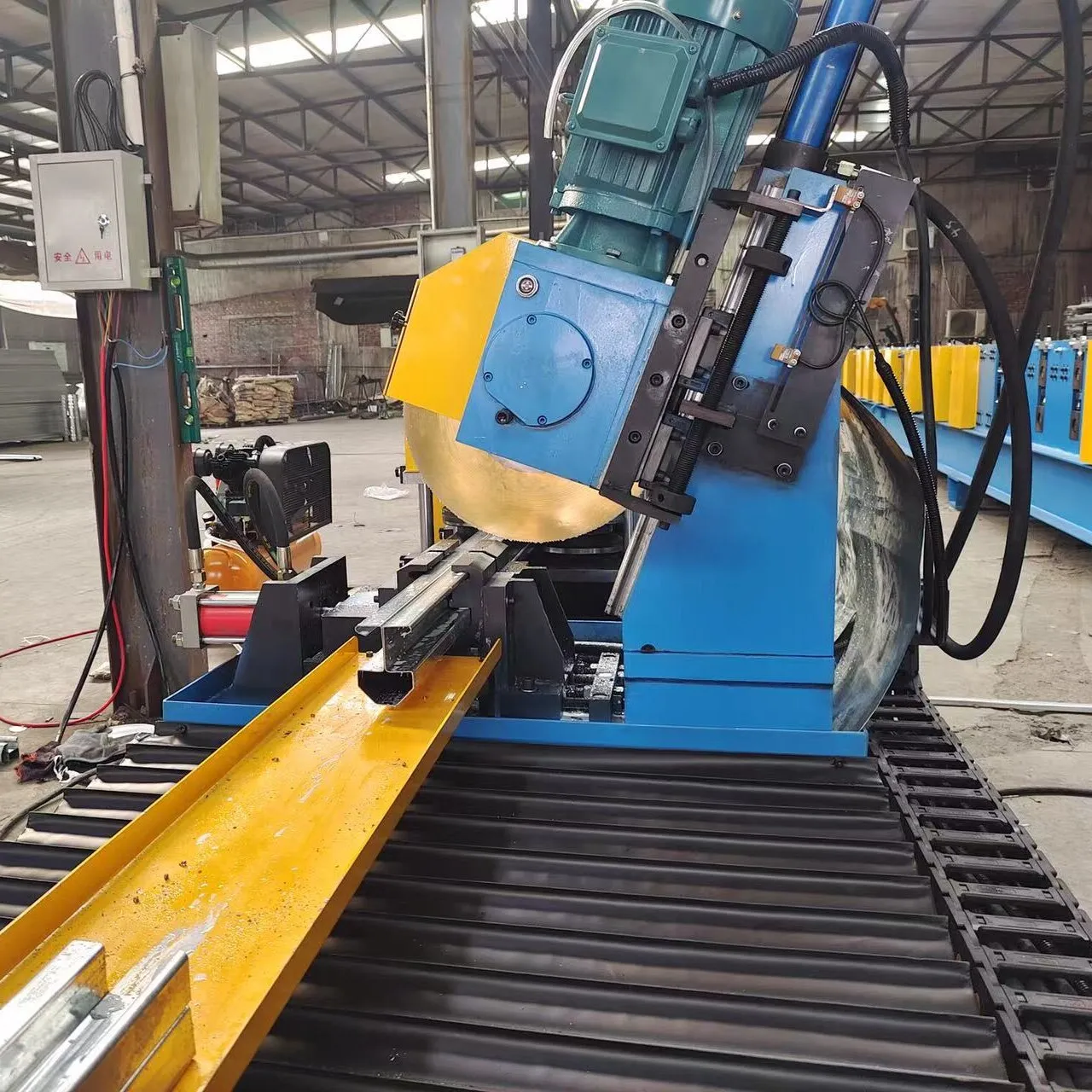 Peach Post (Fence Upright)roll Forming Machine