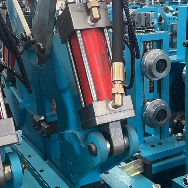 Quotation For Cz Purlin Roll Forming Machine From Yowin