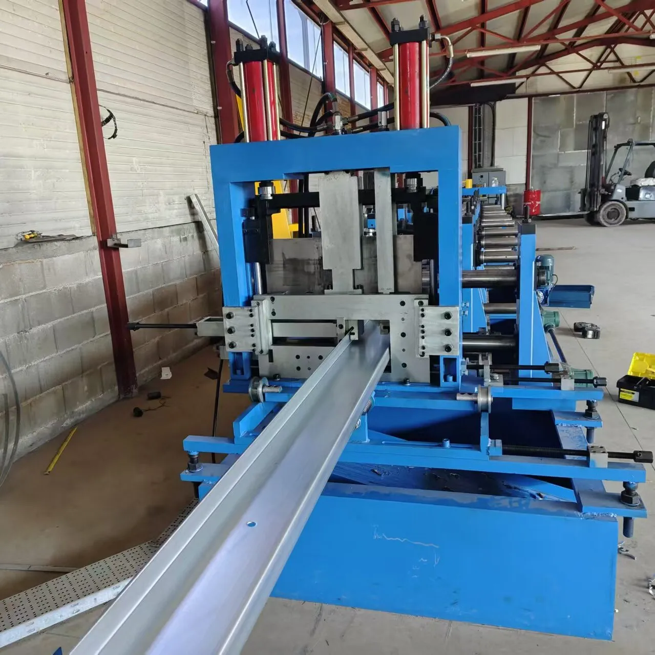 Heavy Type Automatic C And Z Roll Forming Machine